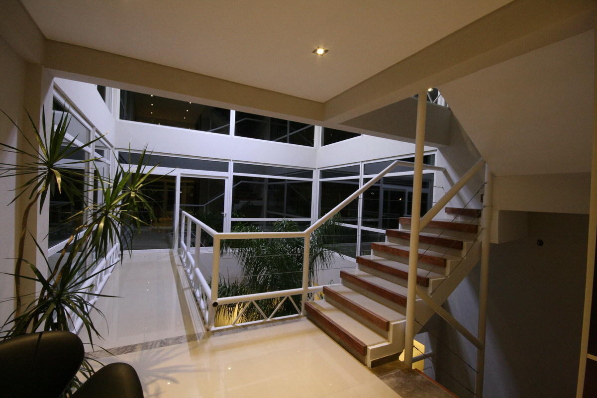 Cumelo Carilo Aparthotel Luaran gambar