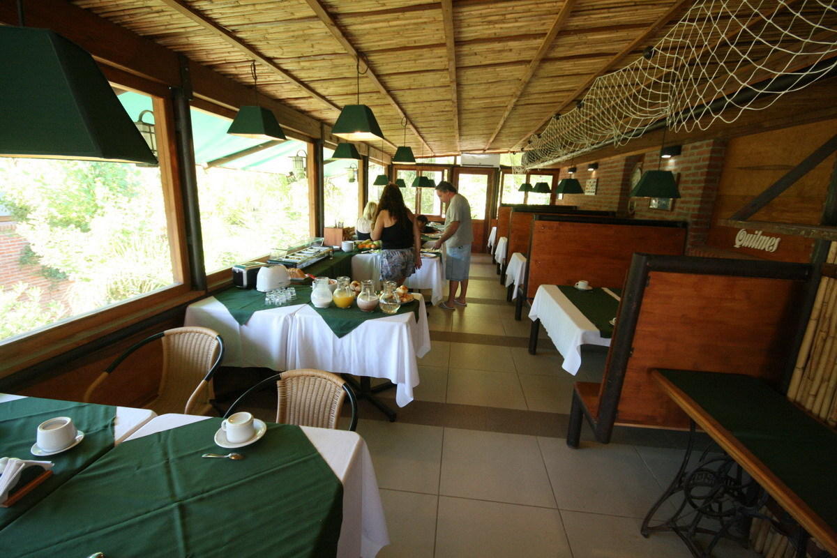 Cumelo Carilo Aparthotel Luaran gambar